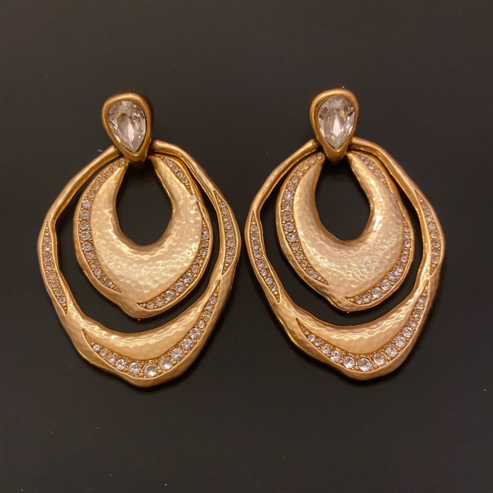 Brighton Versailles MARS gold post earrings NEVER USED